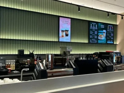 Neater Heat Team Discovers the New Starbucks in Aldershot Town Centre
